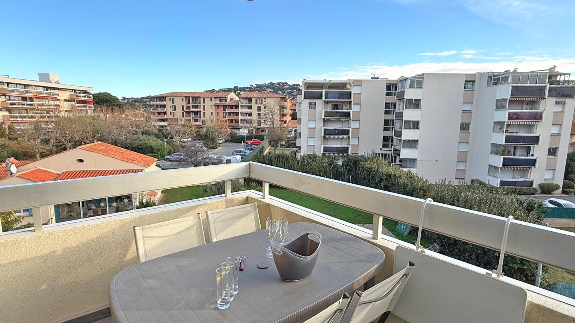 Les Coralies Apartment Sainte-Maxime Luaran gambar